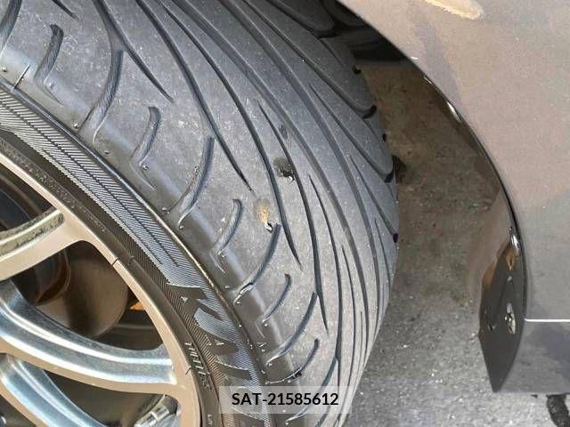 Toyota PRIUS ALPHA 2012-07 366787-19