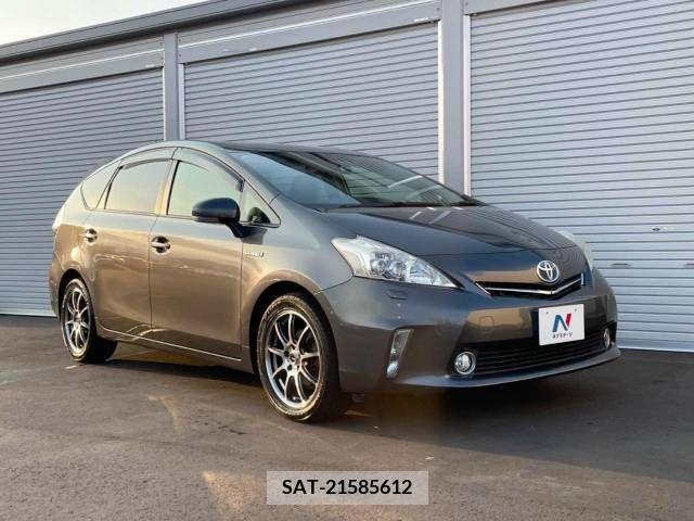 Toyota PRIUS ALPHA 2012-07 366787-15