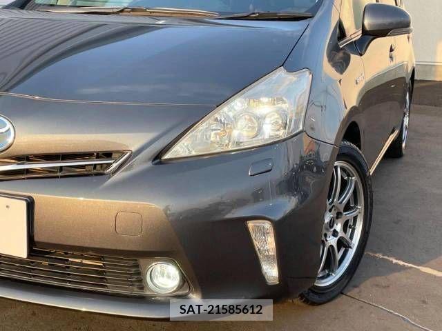 Toyota PRIUS ALPHA 2012-07 366787-11