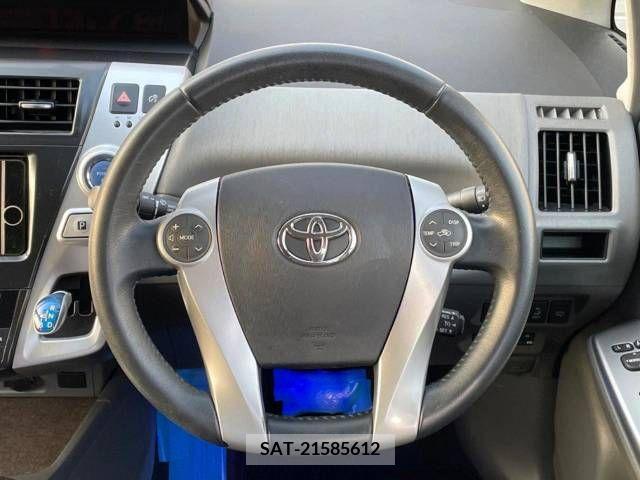 Toyota PRIUS ALPHA 2012-07 366787-10