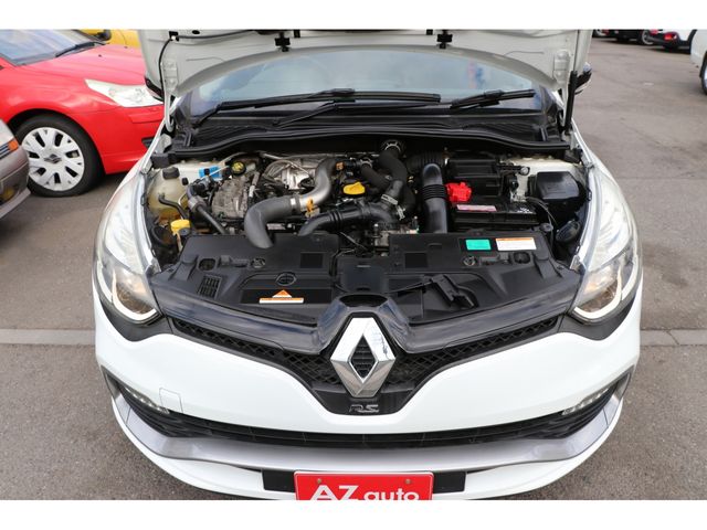 Renault LUTECIA 2015-05 196006-17