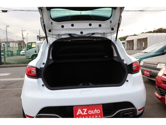 Renault LUTECIA 2015-05 196006-14
