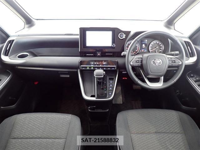 Toyota NOAH 2023-07 365134-10