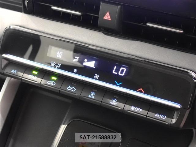 Toyota NOAH 2023-07 365134-15