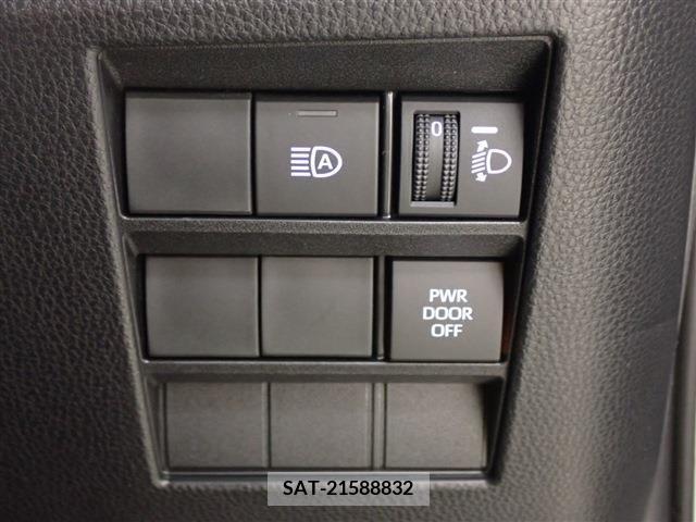 Toyota NOAH 2023-07 365134-20