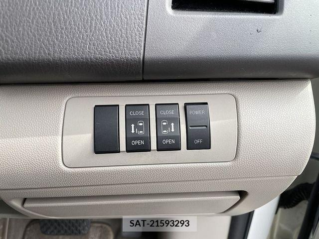 Mazda MPV 2008-03 364325-16