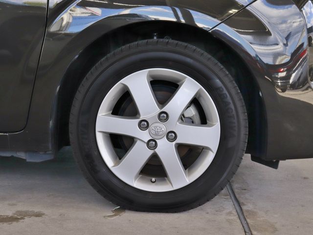 Toyota SPADE 2017-01 21137-5