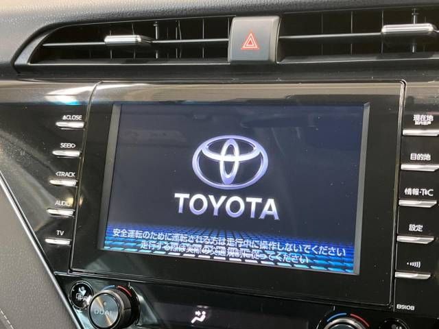 Toyota CAMRY HYBRID 2019-02 189988-2