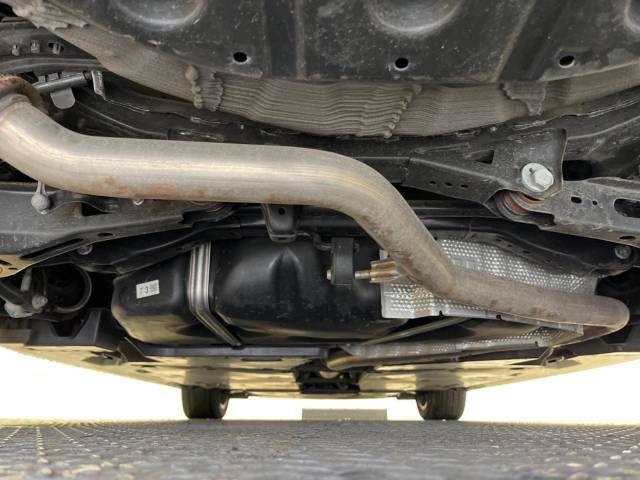 Toyota CAMRY HYBRID 2019-02 189988-18