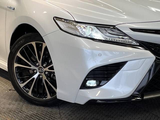 Toyota CAMRY HYBRID 2019-02 189988-10