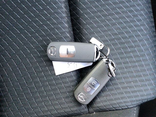 Mazda CX-5 2013-01 16655-26