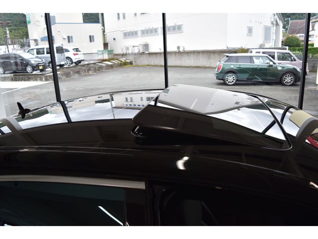 Mercedes Benz S-CLASS 2010-02 7486-7