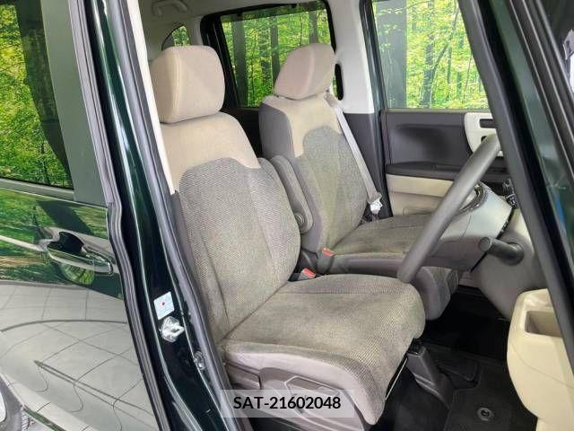 Honda N BOX 2018-03 239643-8
