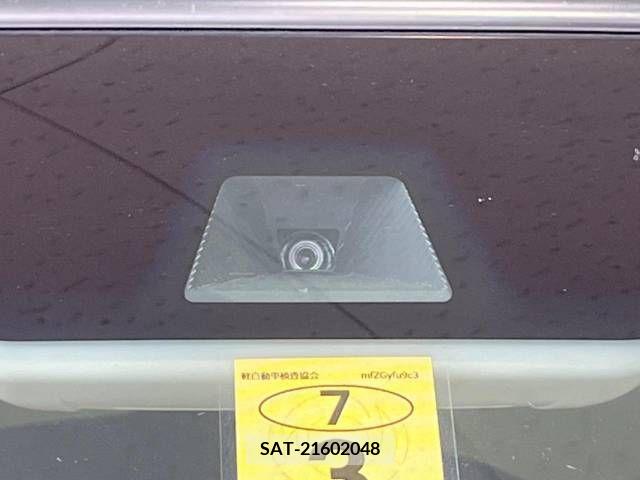 Honda N BOX 2018-03 239643-2