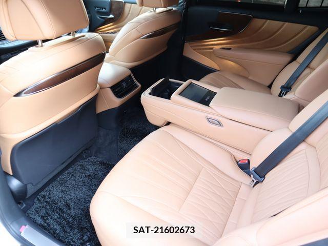 Lexus LS 2020-12 362871-11