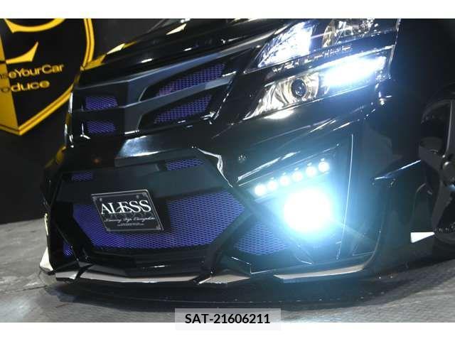 Toyota VELLFIRE 2015-01 335006-6