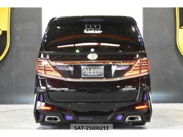 Toyota VELLFIRE 2015-01 335006-10