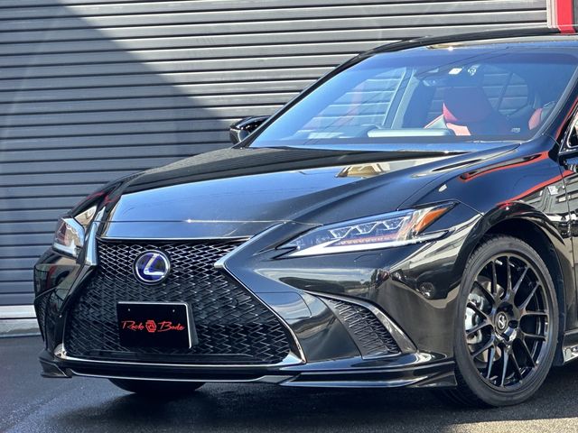 Lexus ES 2019-05 187771-28