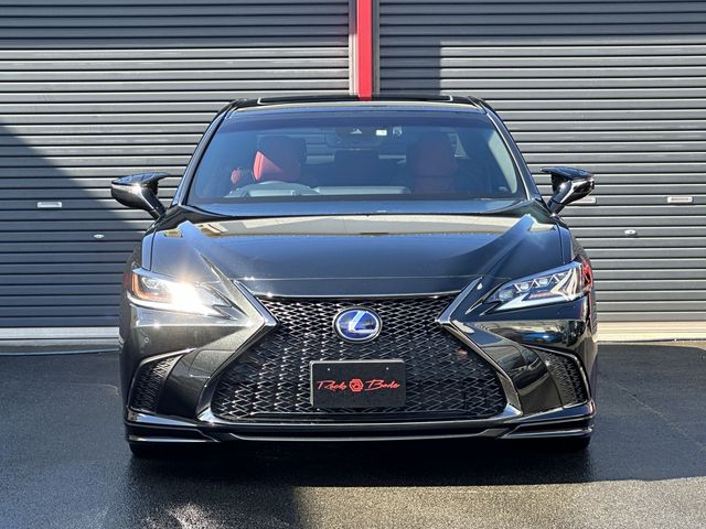 Lexus ES 2019-05 187771-22