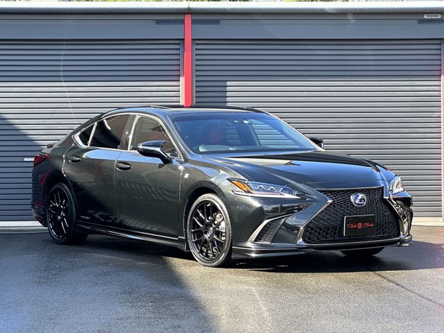 Lexus ES 2019-05 187771-27