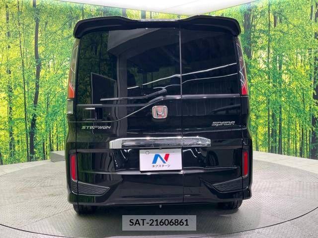 Honda e 2016-06 213212-15
