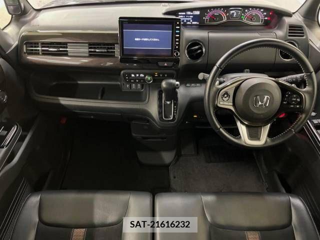 Honda N BOX CUSTOM 2017-11 342879-1