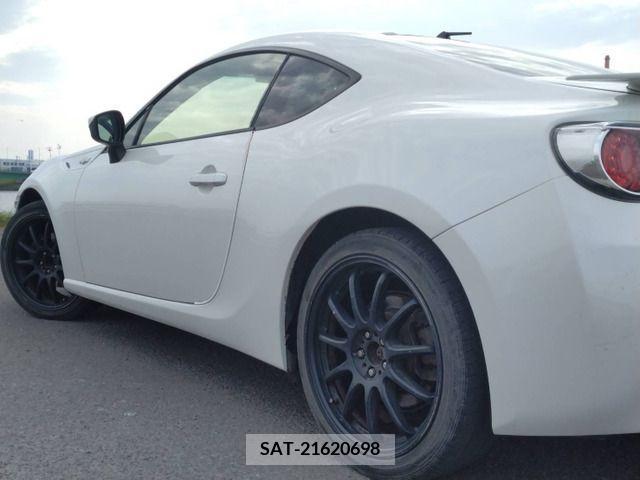 Toyota 86 2012-09 269555-13