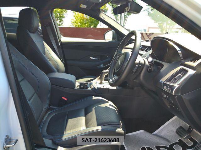 Jaguar E-PACE 2020-02 203100-9