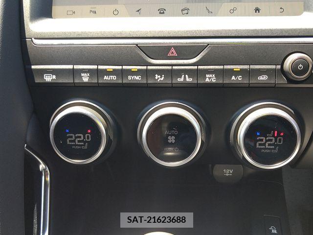 Jaguar E-PACE 2020-02 203100-16