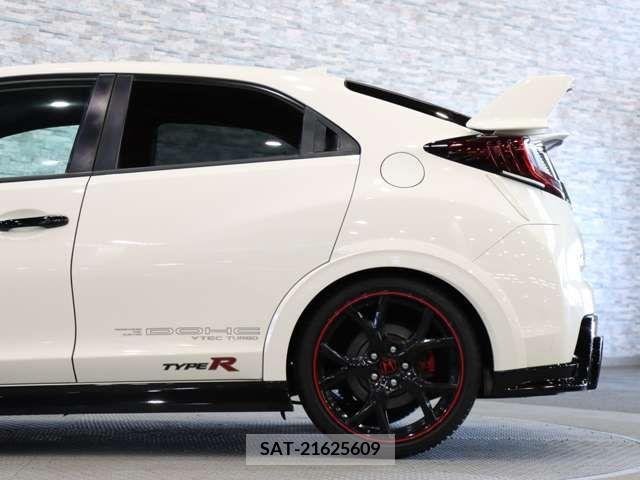 Honda CIVIC 2016-03 211298-17