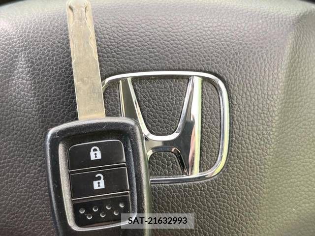 Honda FIT 2014-05 252720-15