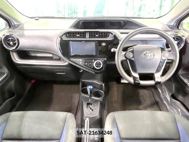 Toyota AQUA 2019-03 260577-1