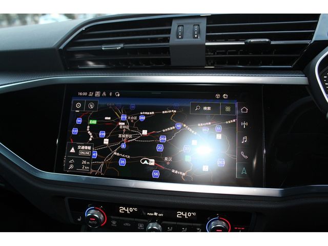 Audi Q3 2021-03 183916-17