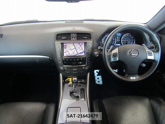Lexus IS 2012-09 362786-1
