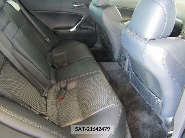 Lexus IS 2012-09 362786-9