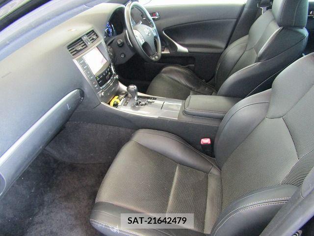 Lexus IS 2012-09 362786-18