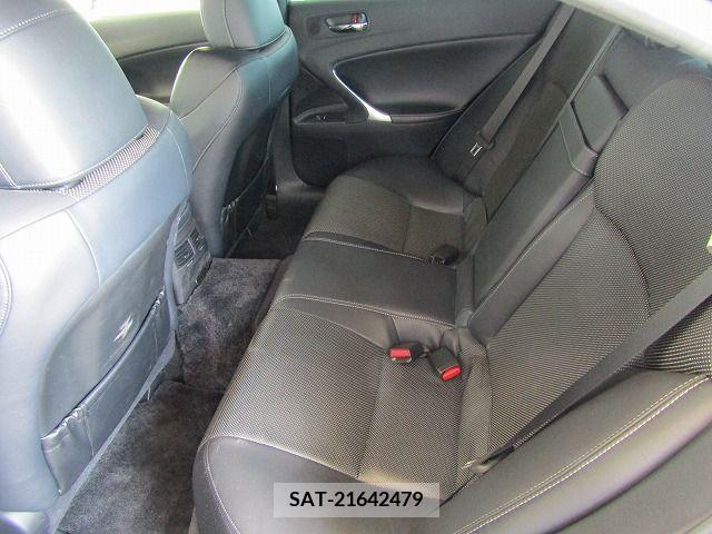 Lexus IS 2012-09 362786-12