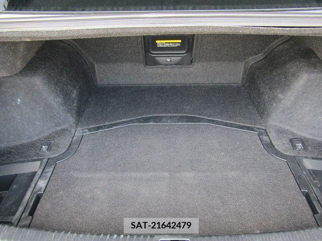 Lexus IS 2012-09 362786-20
