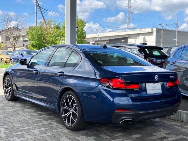 Bmw 5 SERIES 2022-11 27417-2