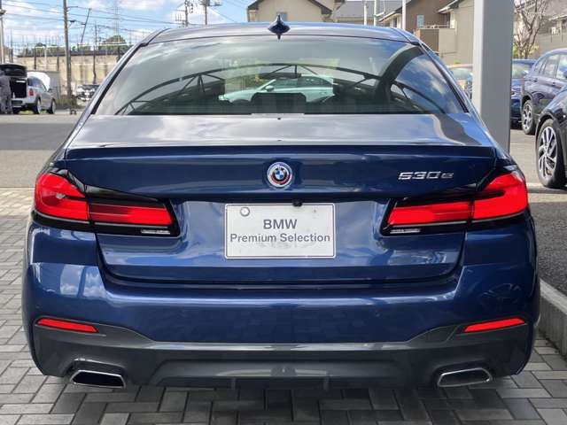Bmw 5 SERIES 2022-11 27417-4