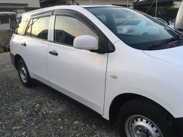 Nissan NV150 AD 2017-09 2709-6