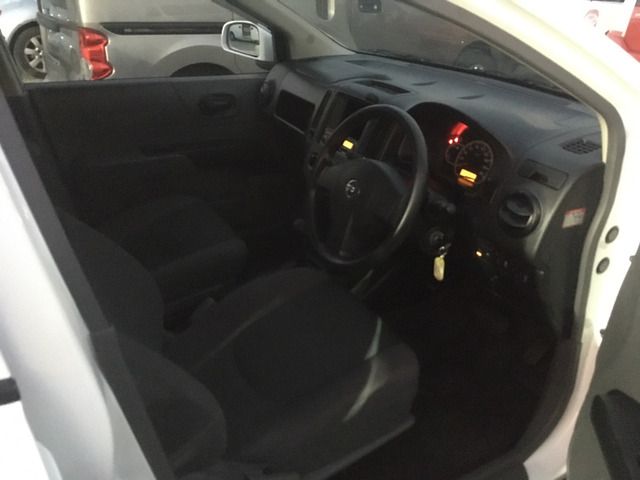 Nissan NV150 AD 2017-09 2709-2