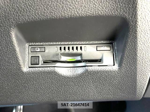 Toyota PRIUS 2017-06 229316-6