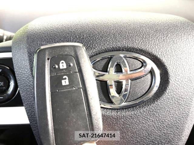 Toyota PRIUS 2017-06 229316-5