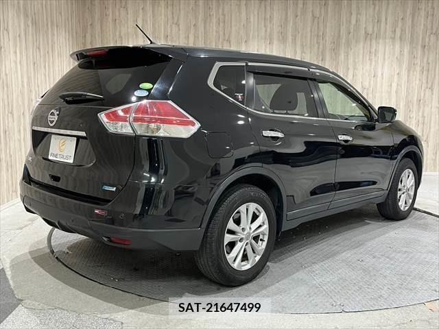 Nissan X-TRAIL 2015-10 371191-17