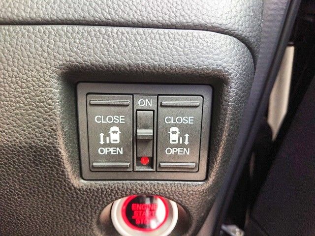 Honda N BOX 2021-12 22219-21
