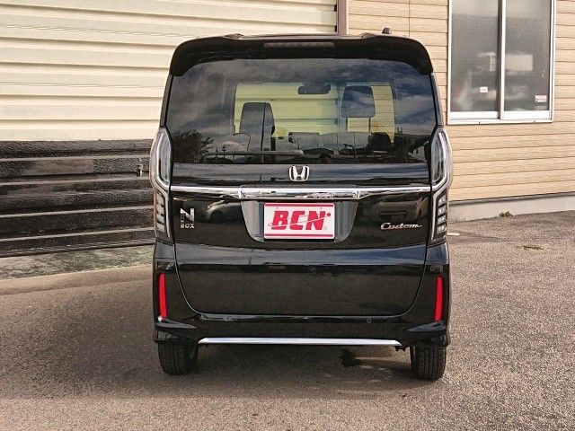 Honda N BOX 2021-12 22219-18