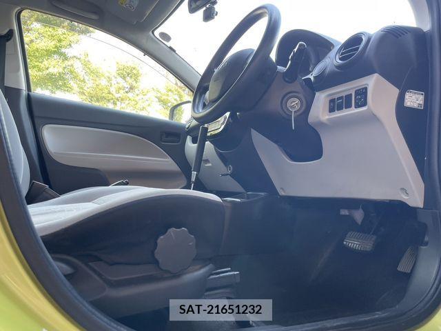 Mitsubishi MIRAGE 2012-08 343913-7