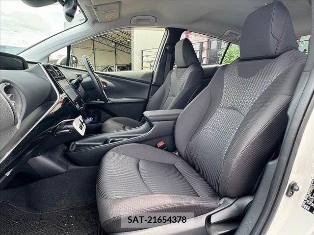 Toyota PRIUS 2016-11 254592-11