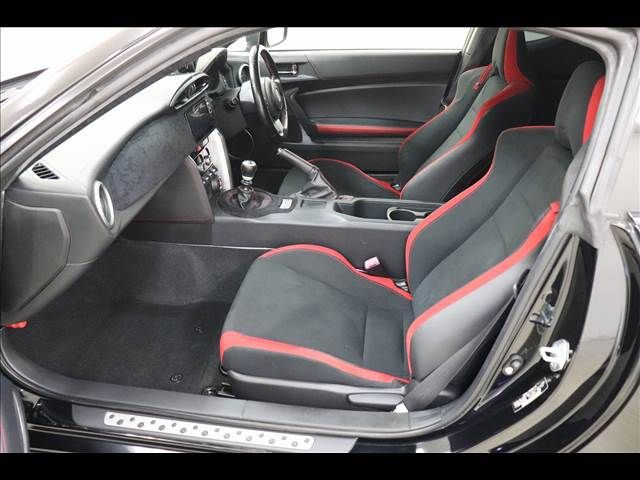 Toyota 86 2017-07 8817-11